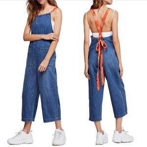 Free People Women's Joyride Cropped Demin Jumpsuit Size 4 Great Condition